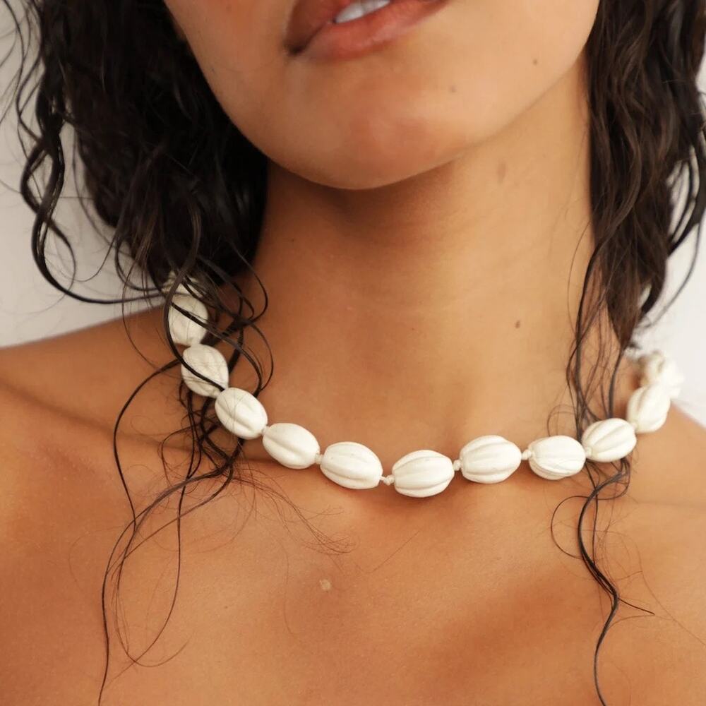 Heaven Mayhem NIB Isla Beaded Necklace Cream
